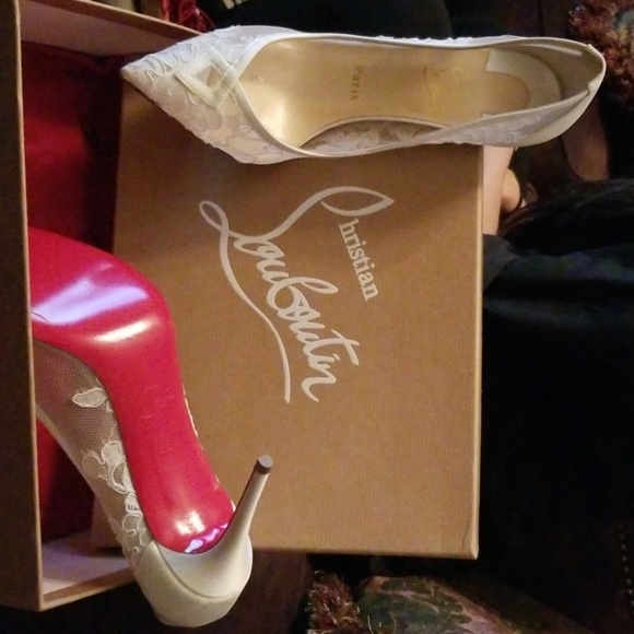 Christian louboutin white lace wedding heels - Picture 1 of 4